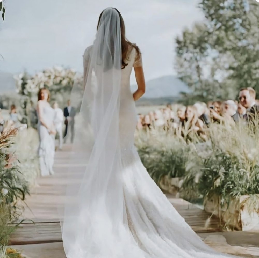 White Wedding Veil - 7' 6"